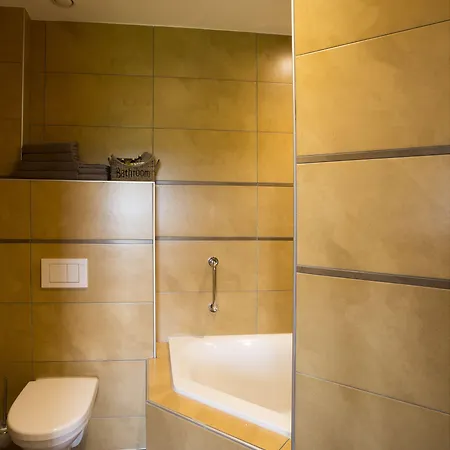 Het Bascour Bed and breakfast Holthees