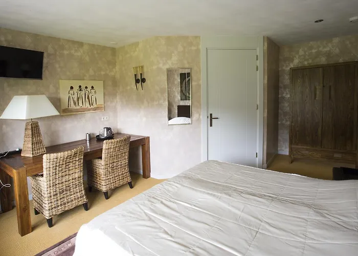 Het Bascour Bed and Breakfast 3*