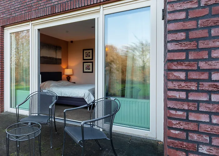 ベッド・アンド・ブレックファスト Het Bascour Holthees