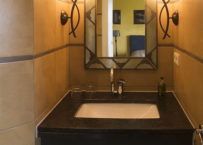 ベッド・アンド・ブレックファスト Het Bascour 3*